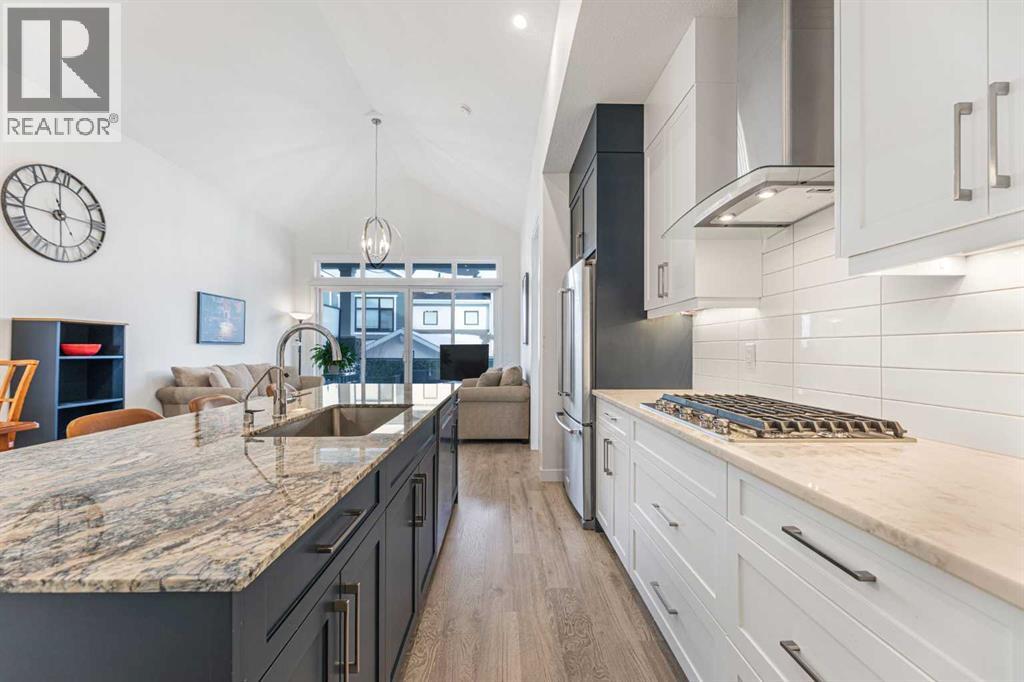 Single Family House for Sale in  Crestmont Boulevard SW Crestmont Calgary 