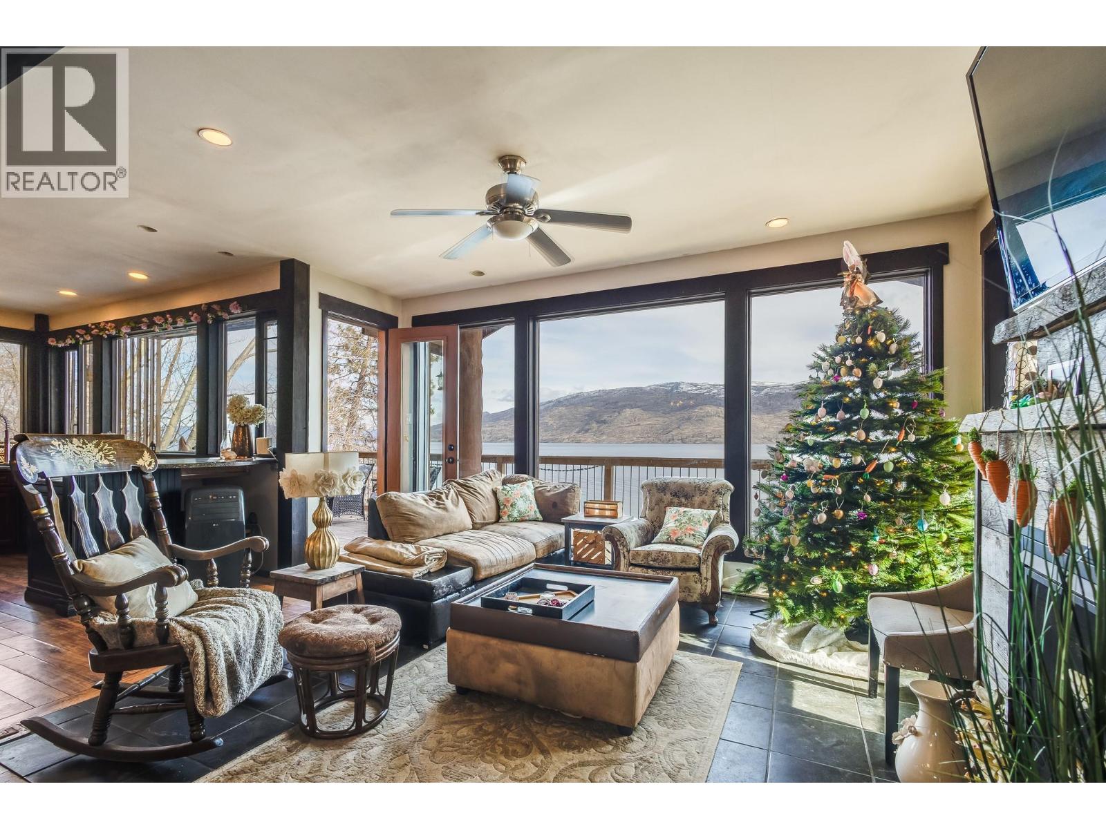 6261 Renfrew Road, Peachland