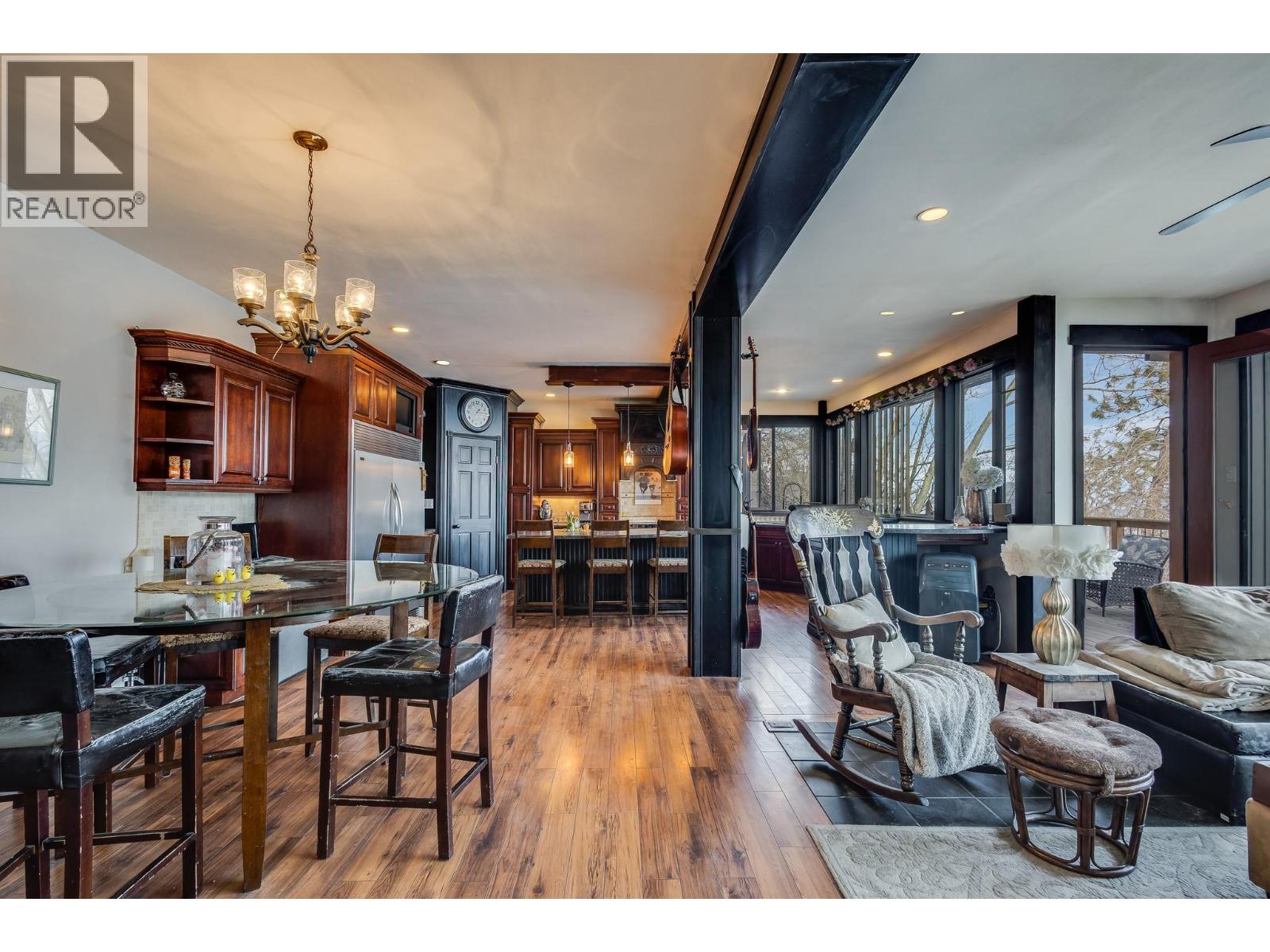 6261 Renfrew Road, Peachland