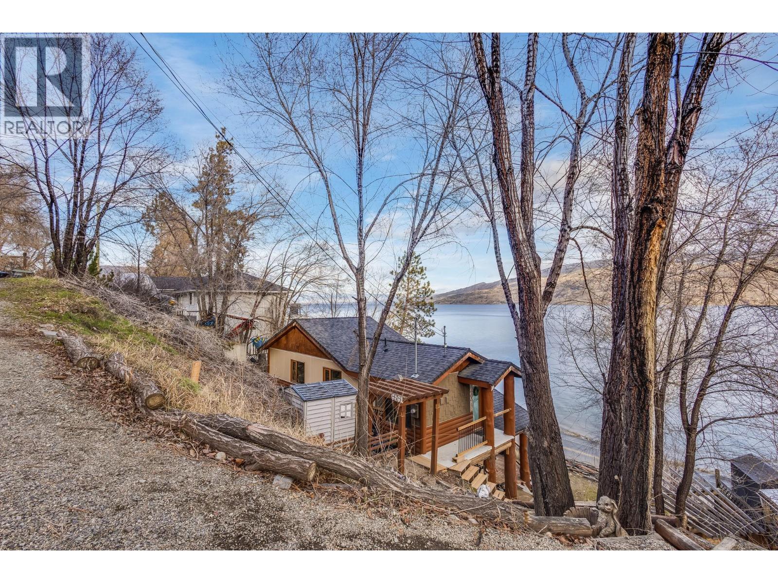 6261 Renfrew Road, Peachland