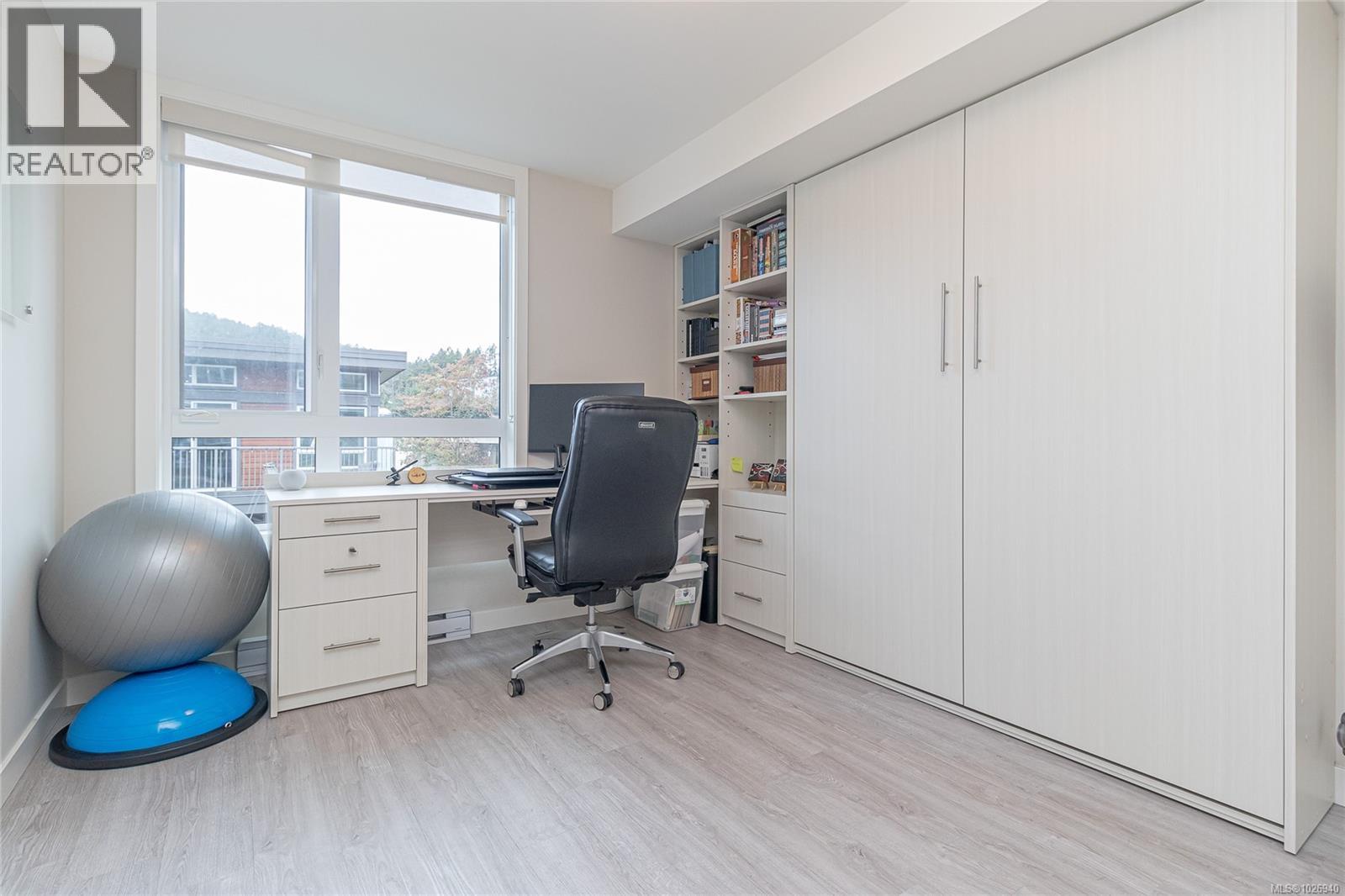 #213 110 PRESLEY PL - 22