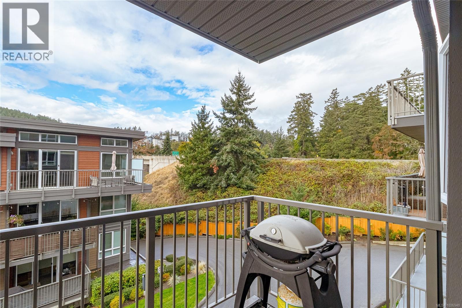 #213 110 PRESLEY PL - 26