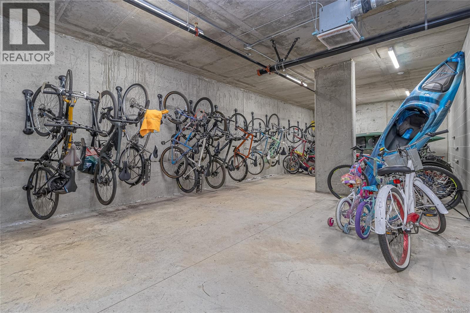 #213 110 PRESLEY PL - 31