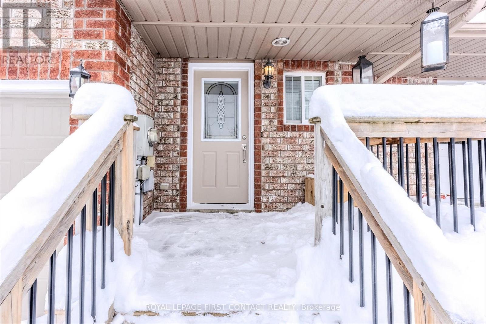 269 DUNSMORE LANE - Photo 2 of 26, Barrie (Georgian Drive), Ontario