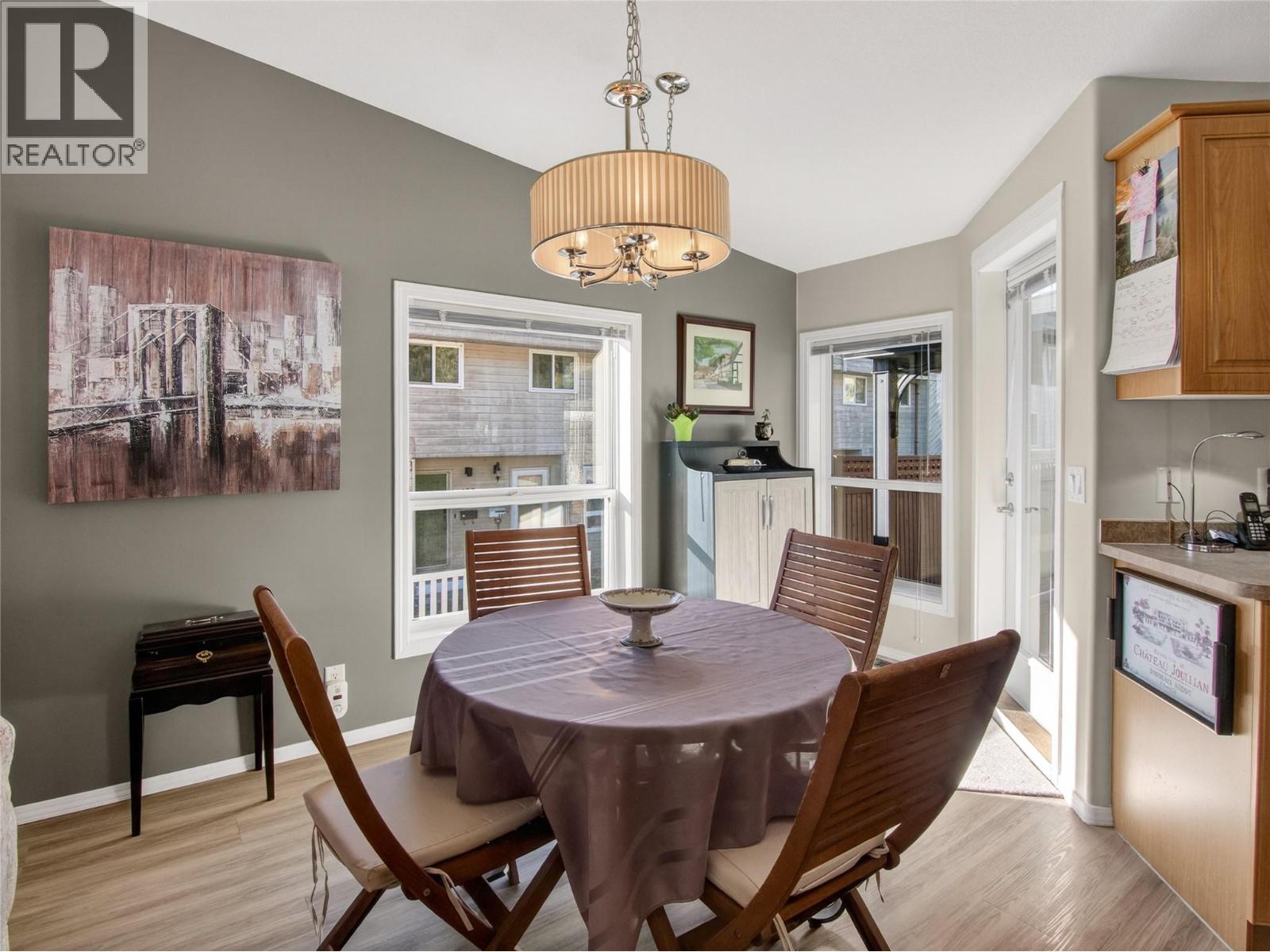 797 Eckhardt Avenue E, Penticton