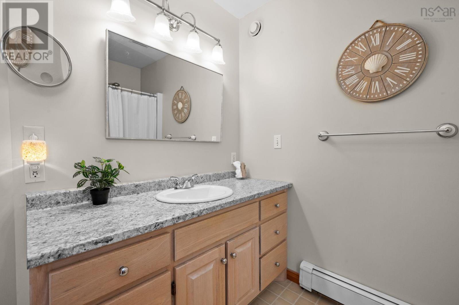 Property 23 of 50 of 104 Terra Nova Drive