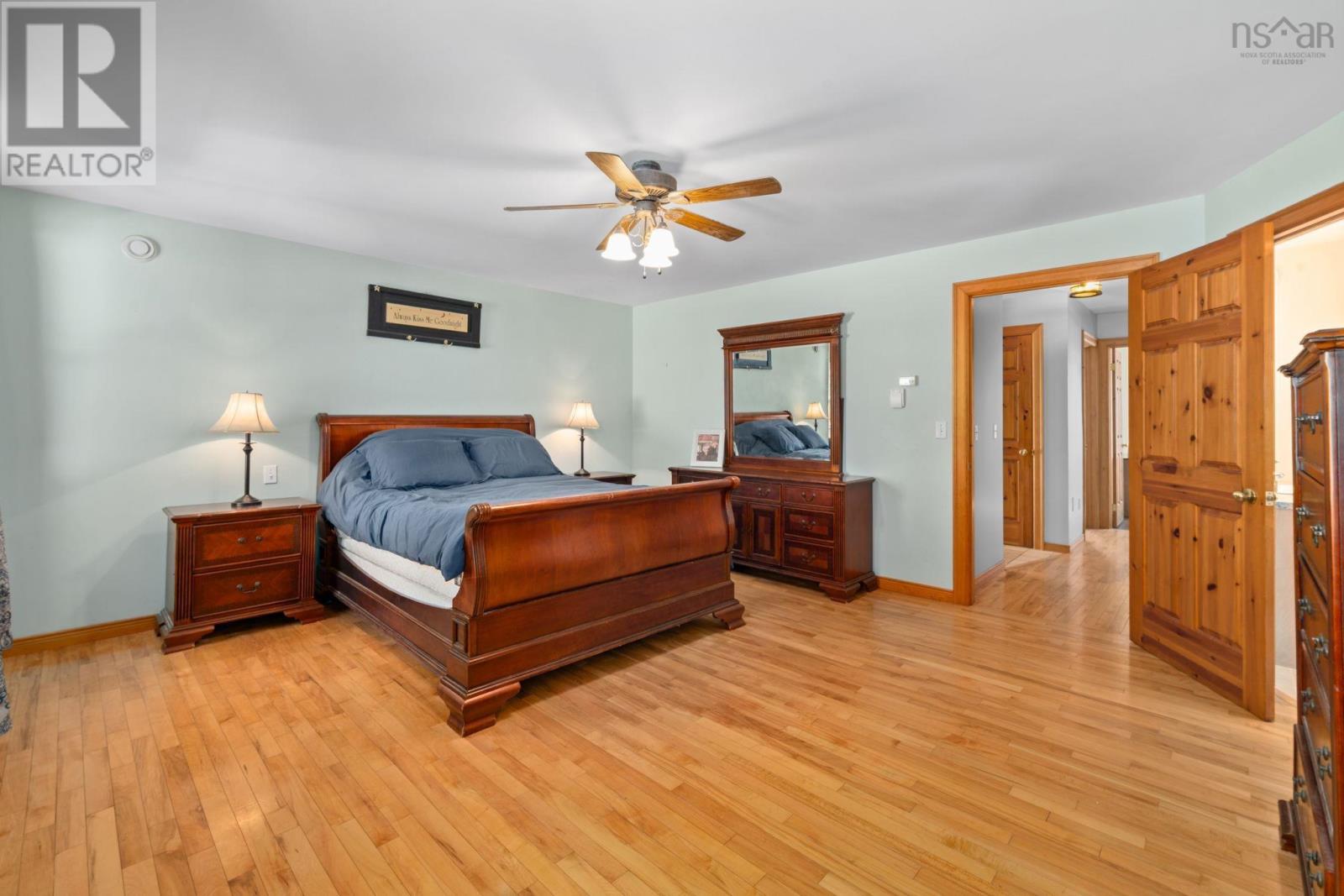 Property 20 of 50 of 104 Terra Nova Drive