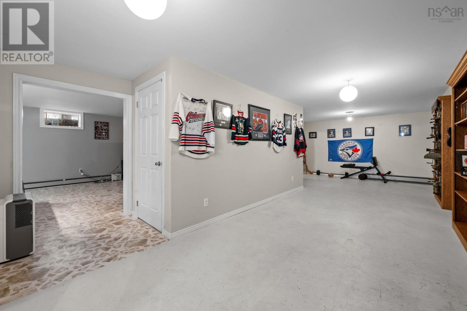 Property 31 of 50 of 104 Terra Nova Drive