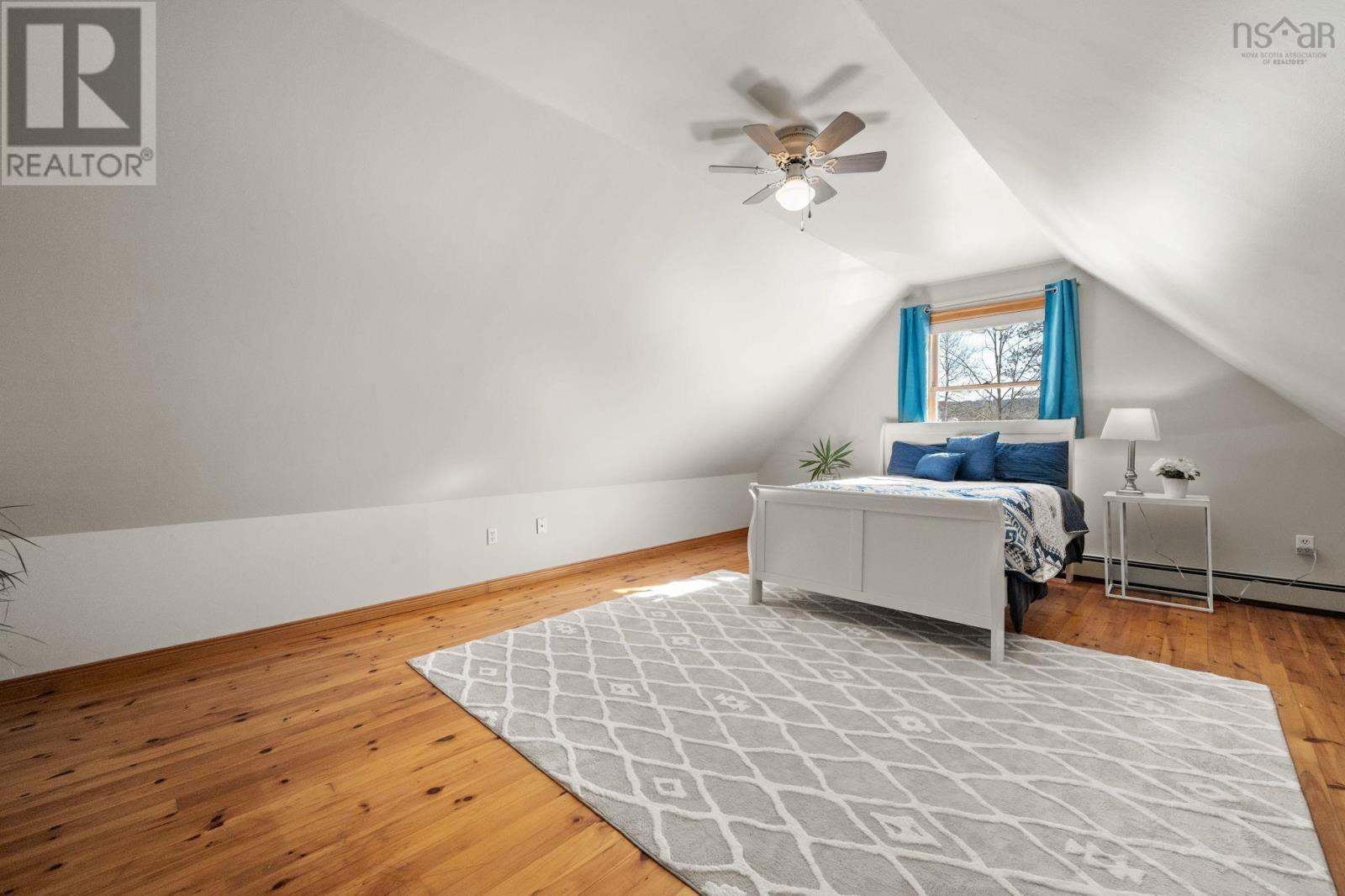 Property 30 of 50 of 104 Terra Nova Drive