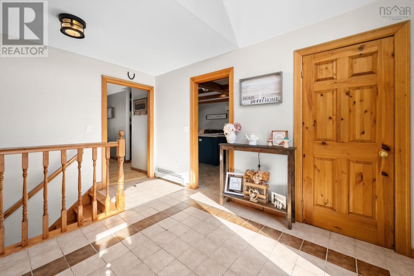 104 Terra Nova Drive - Photo 4 of 48, Kentville, Nova Scotia