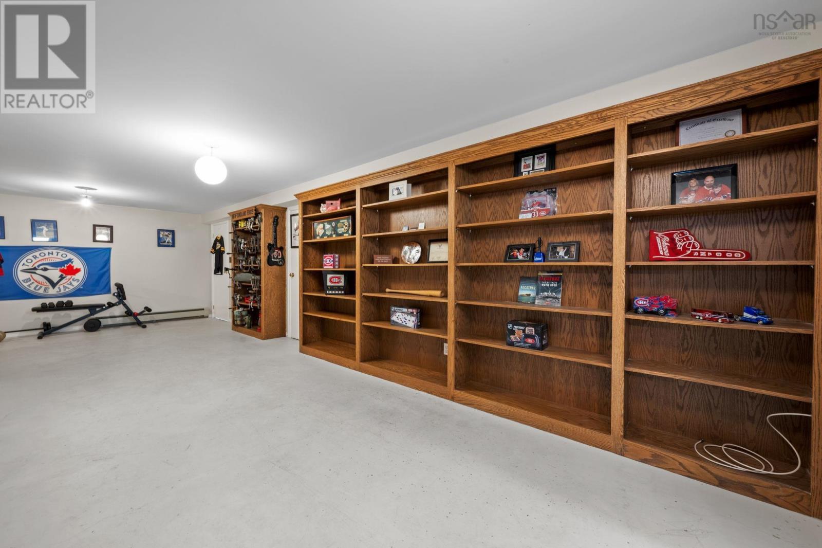 Property 32 of 50 of 104 Terra Nova Drive