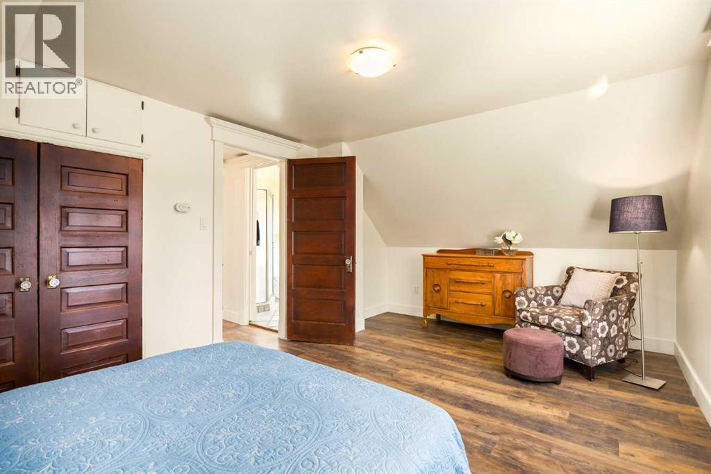 Single Family House for Sale in   Street SE Inglewood Calgary 