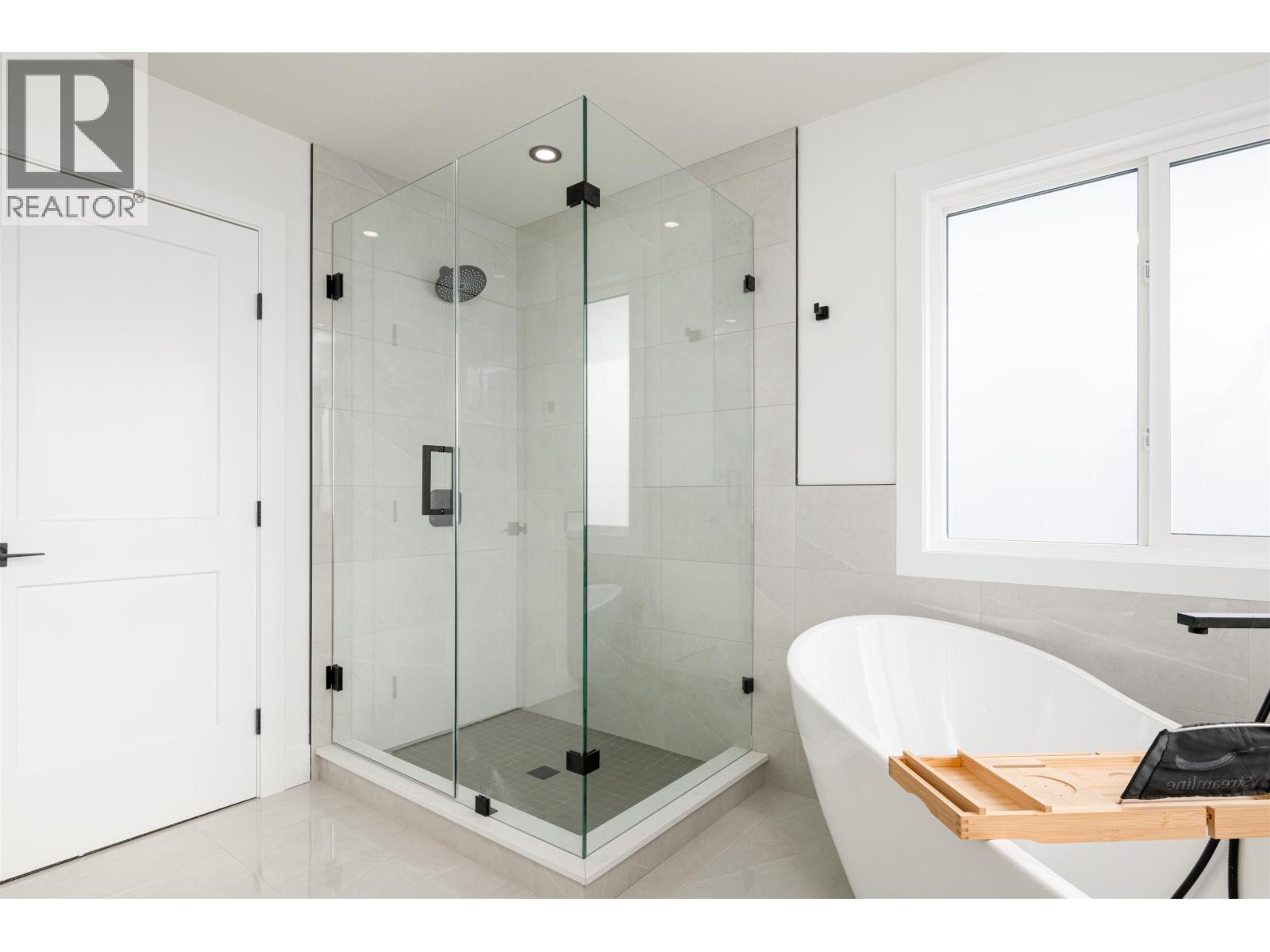 3930 ESTABROOK COURT - 24