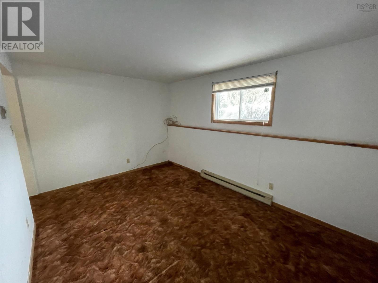 Property 16 of 24 of 137 Hills Road