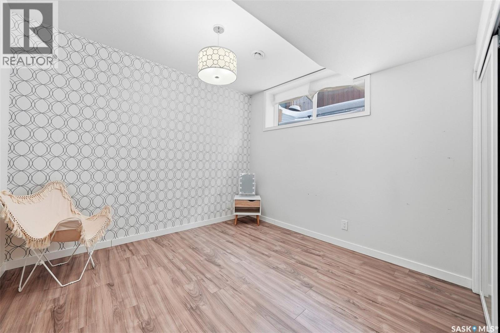 Single Family House 2 Level for Sale in  Sauer CRESCENT Saskatoon 