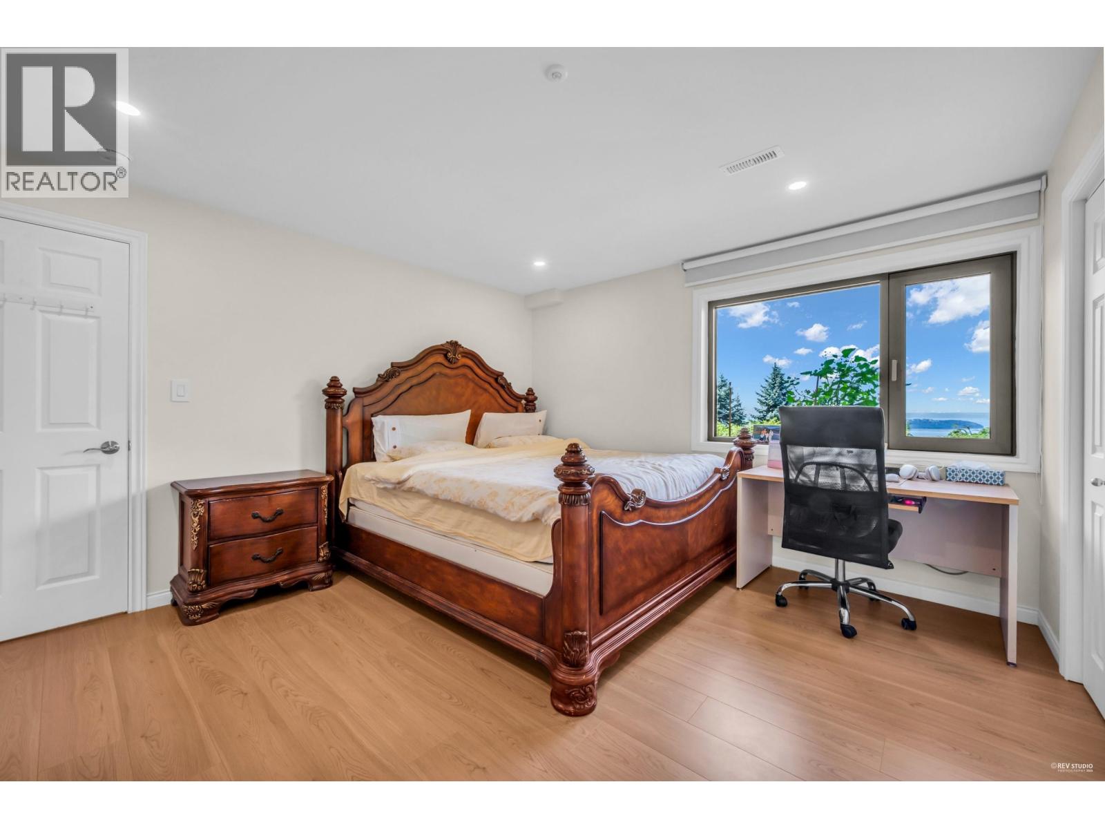2662 CHELSEA PLACE — photo 34