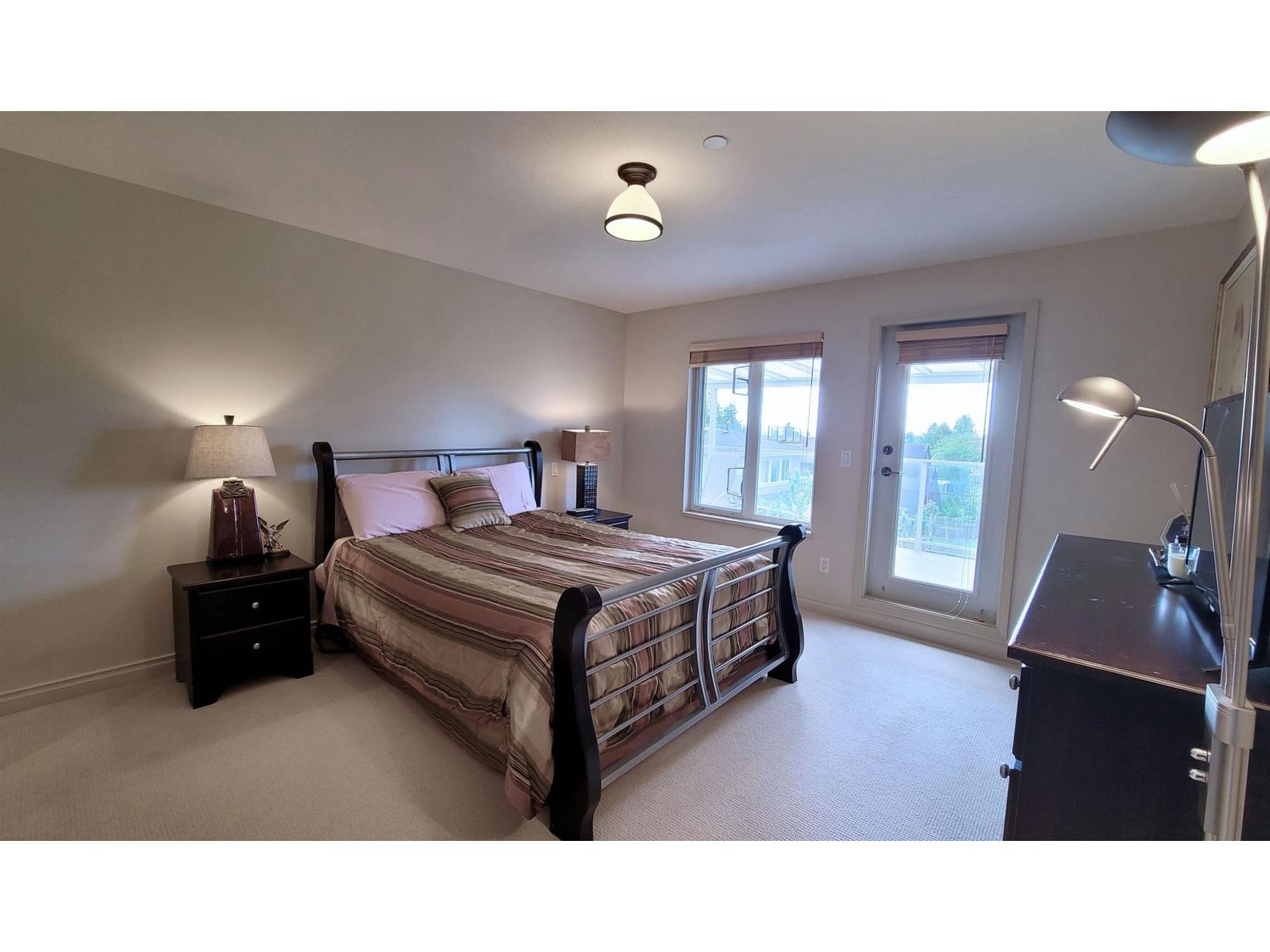 15974 BUENA VISTA AVENUE AVENUE, White Rock