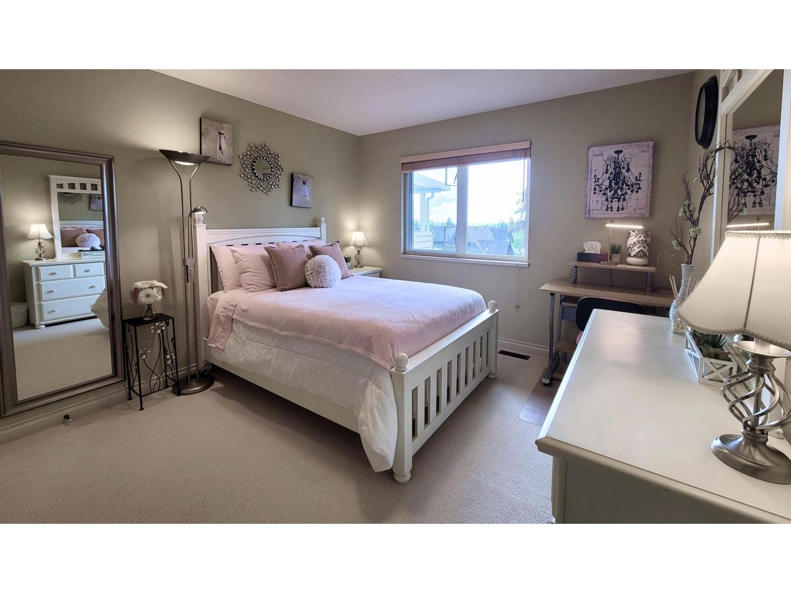 15974 BUENA VISTA AVENUE AVENUE, White Rock