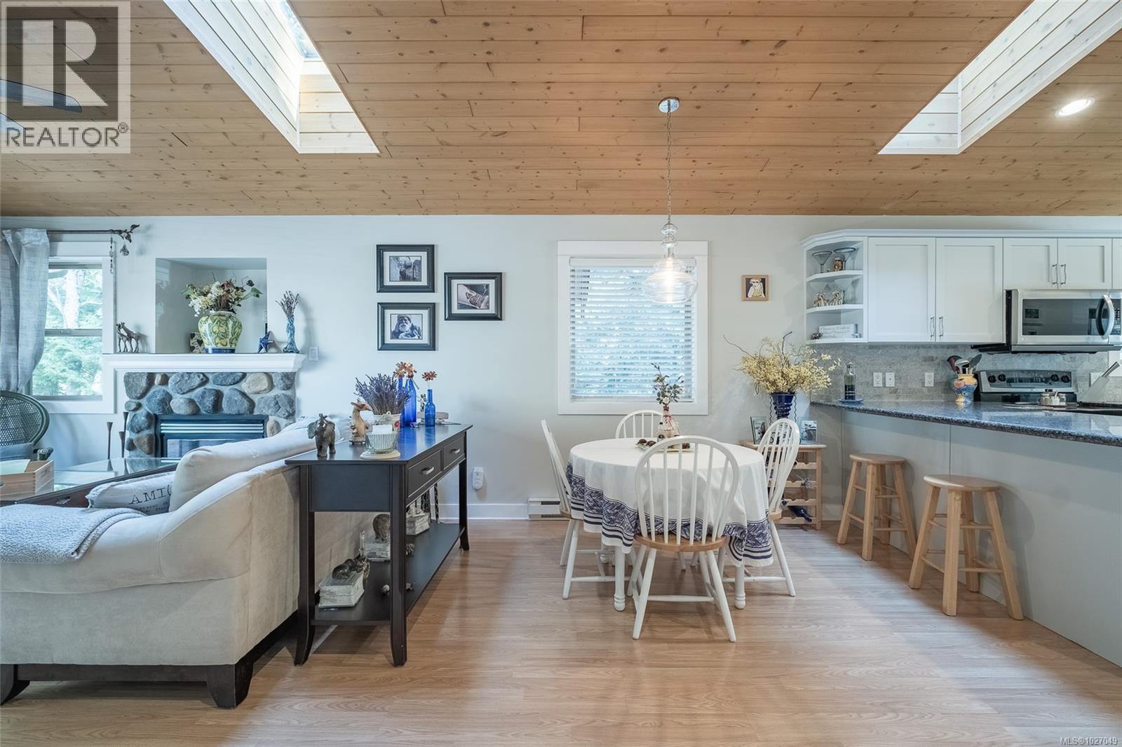 #161 1080 RESORT DR - 8