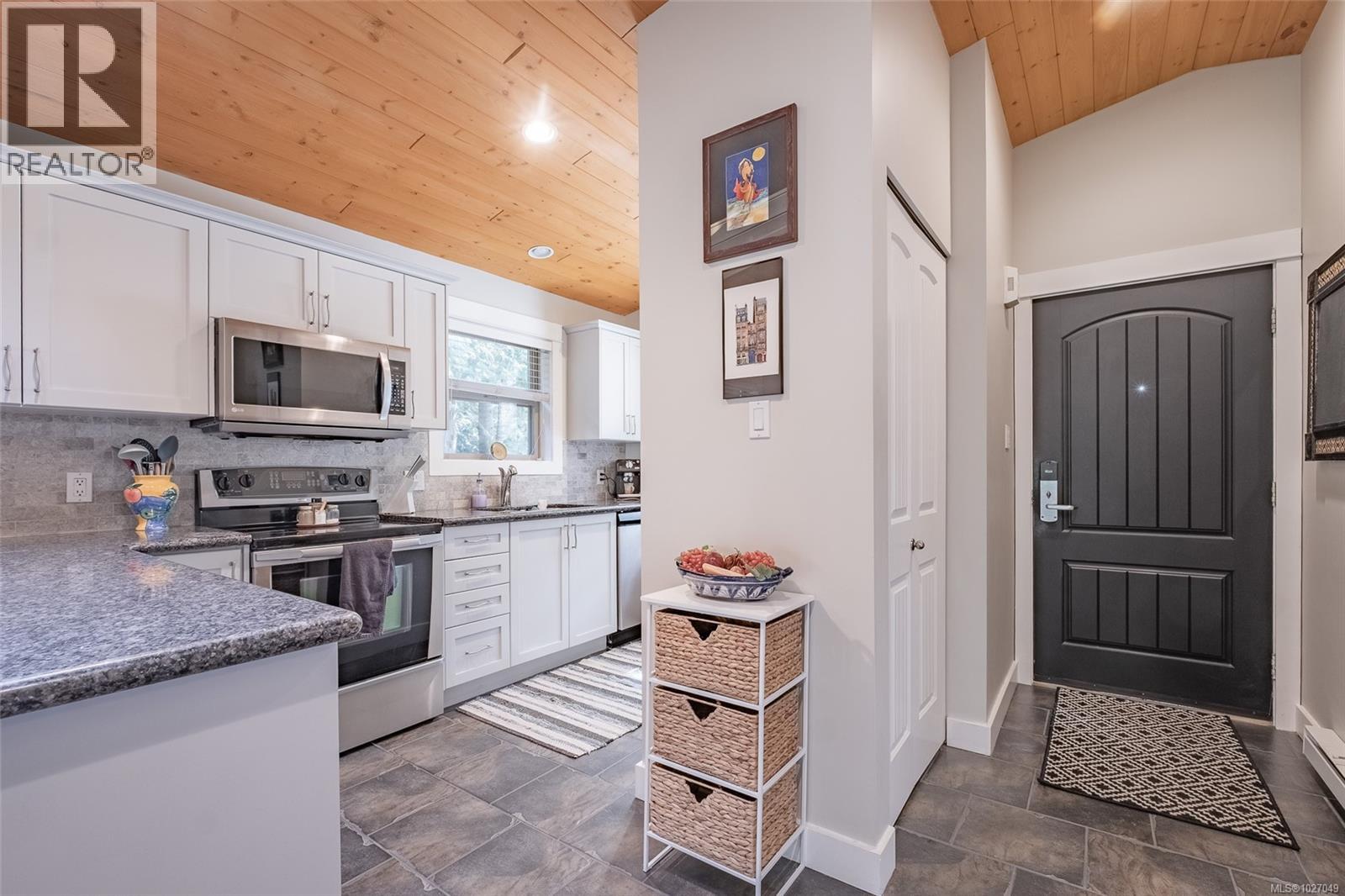 #161 1080 RESORT DR - 9