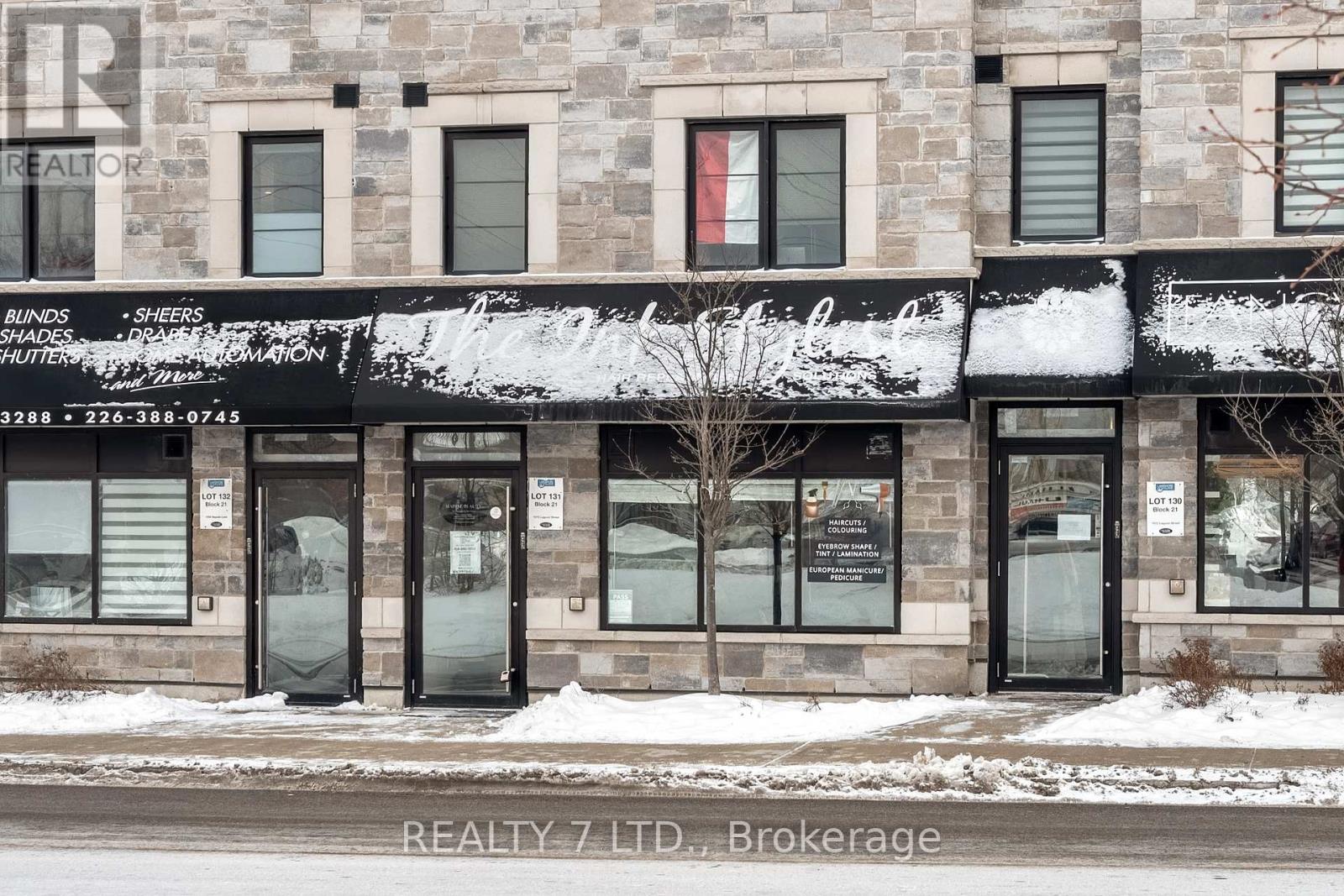 1010 LAGOON STREET - Photo 2 of 20, Mississauga (Lakeview), Ontario