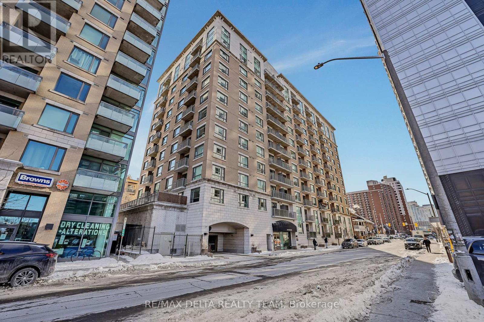 #1006 200 BESSERER STREET - 2