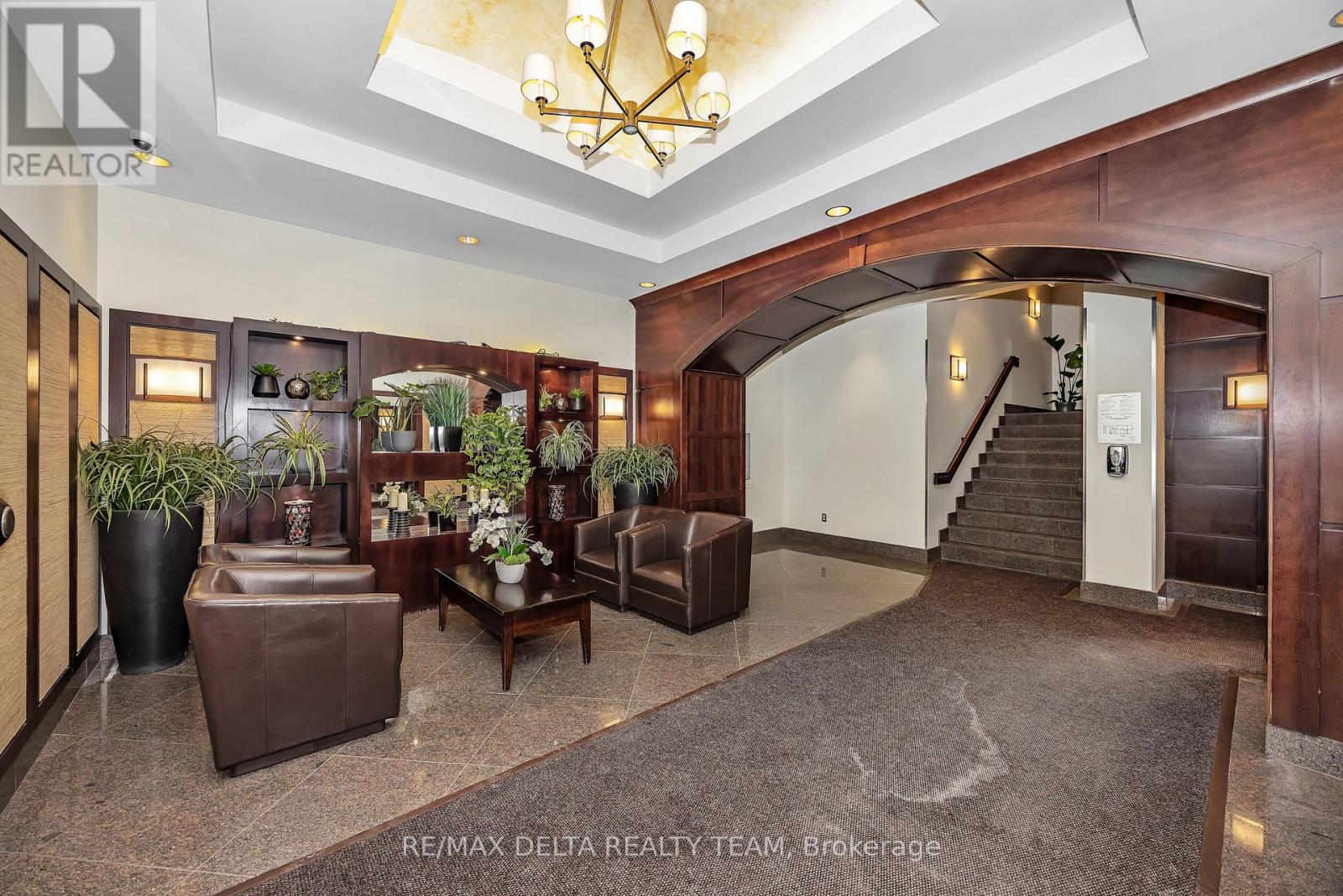 #1006 200 BESSERER STREET - 5