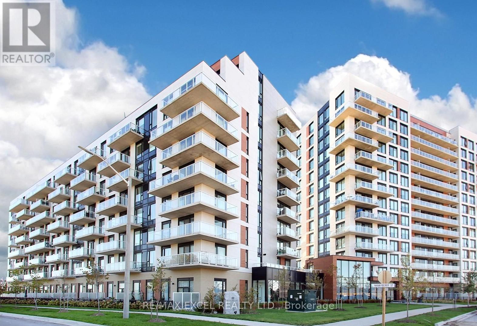 407 - 6 DAVID EYER ROAD - Photo 2 of 32, Richmond Hill, Ontario