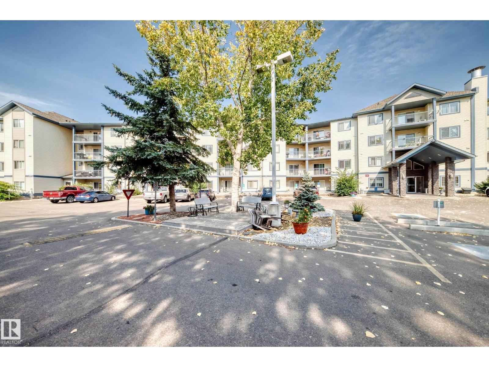 #138 16311 95 ST NW - 43