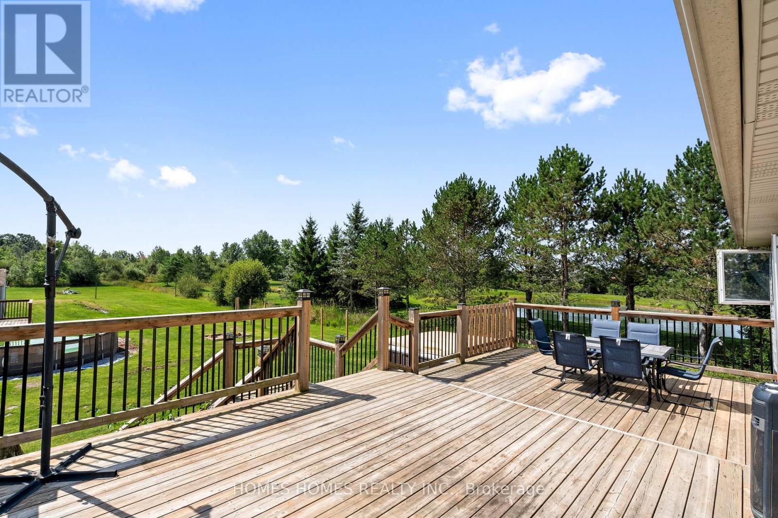 5183 SHERKSTON ROAD - 30