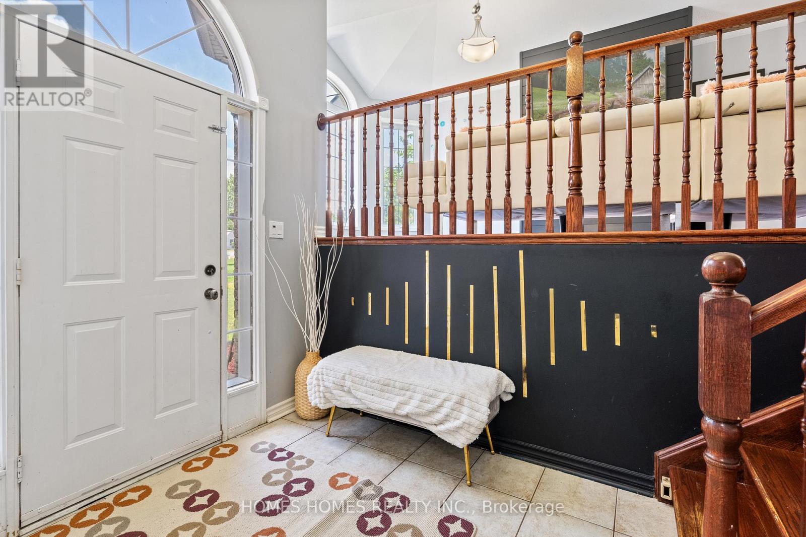 5183 SHERKSTON ROAD - 6