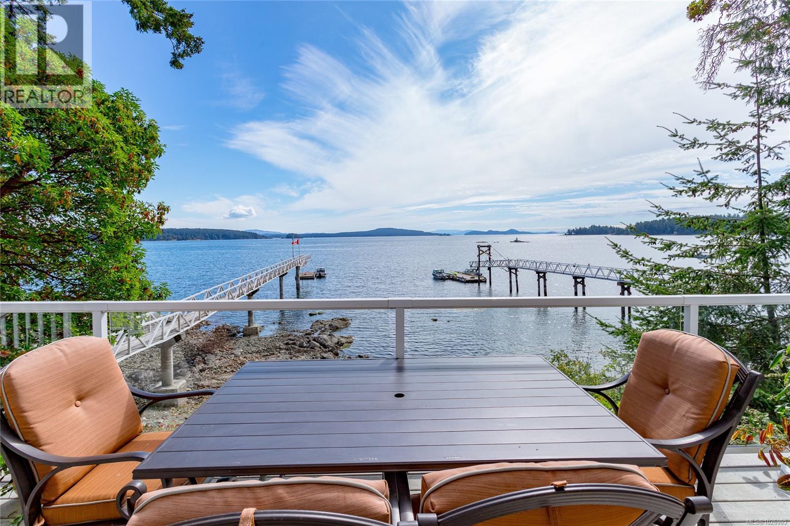  73 McKenzie Crescent, Piers Island