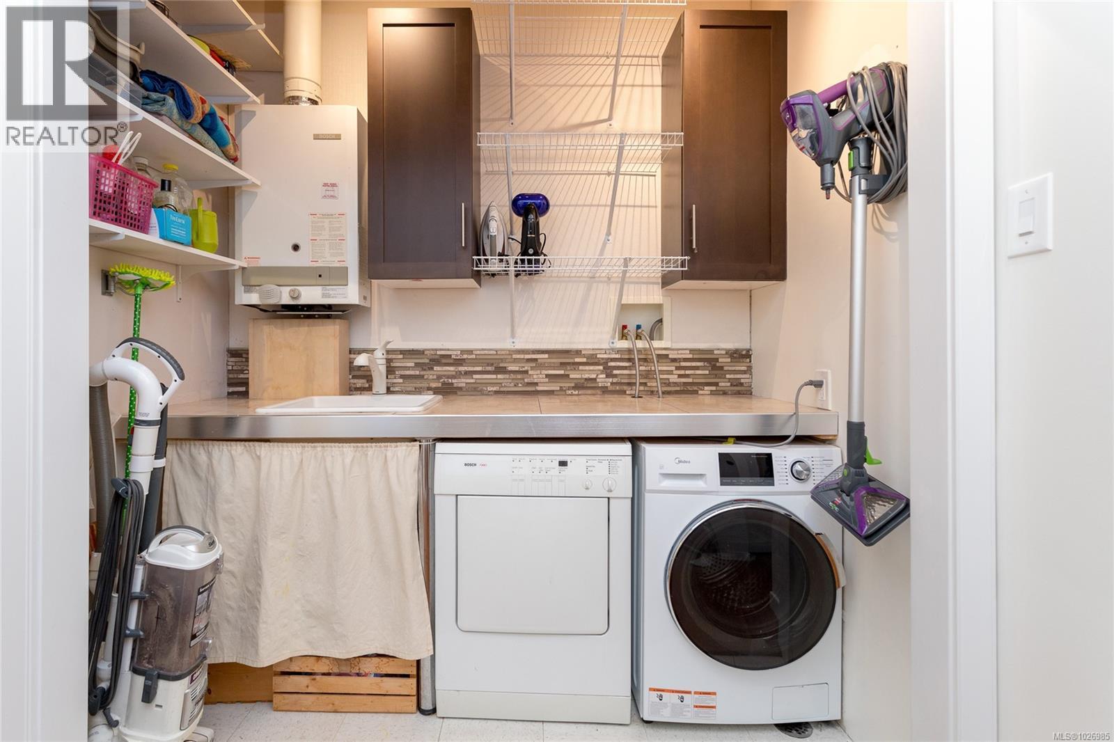  73 McKenzie Crescent, Piers Island