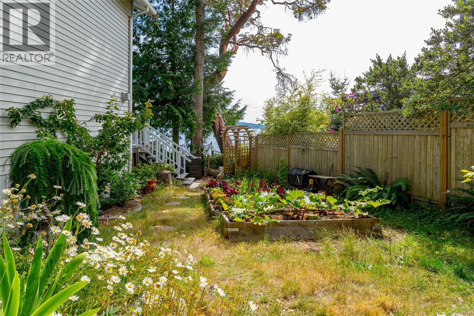  73 McKenzie Crescent, Piers Island