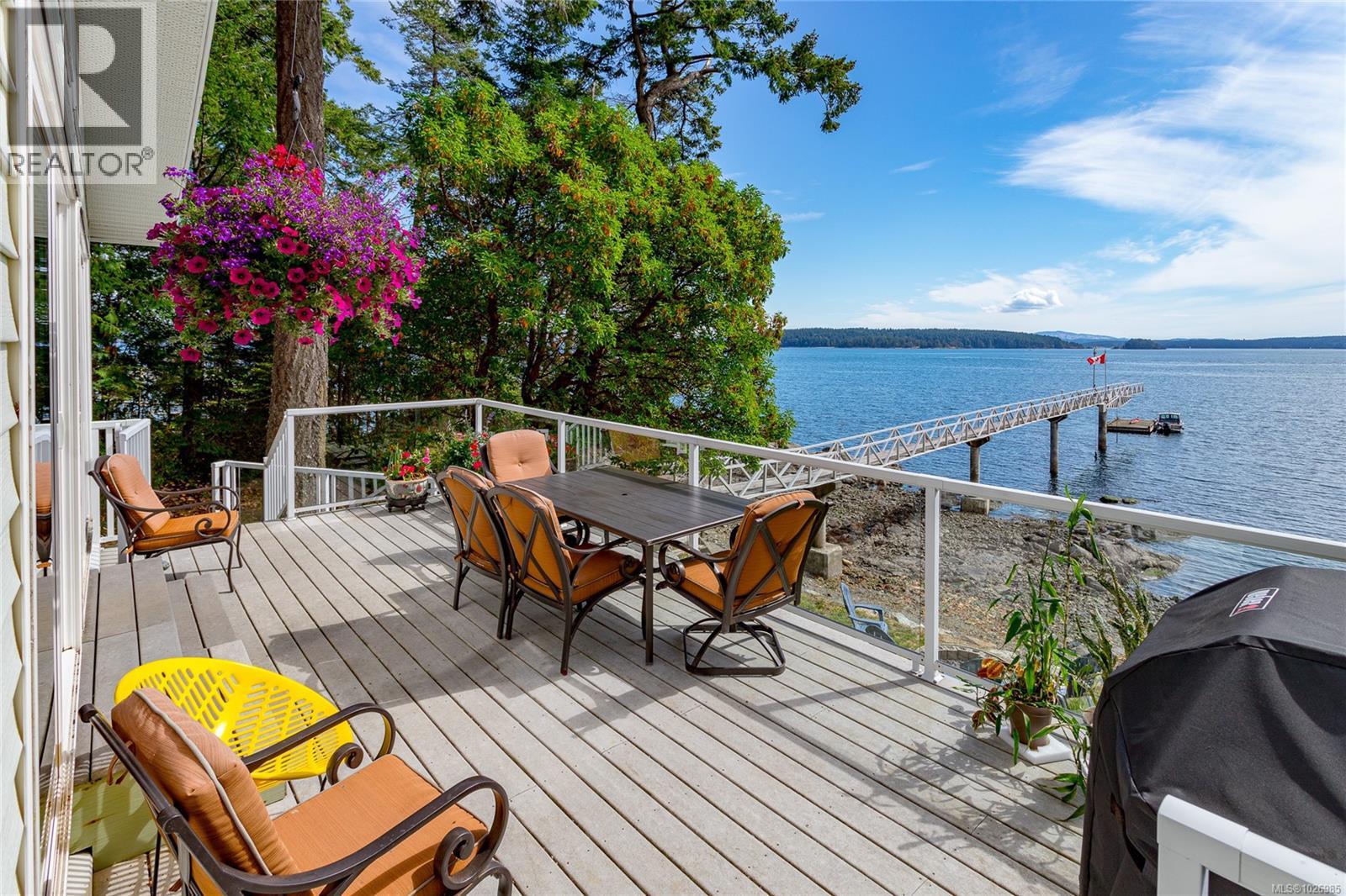  73 McKenzie Crescent, Piers Island