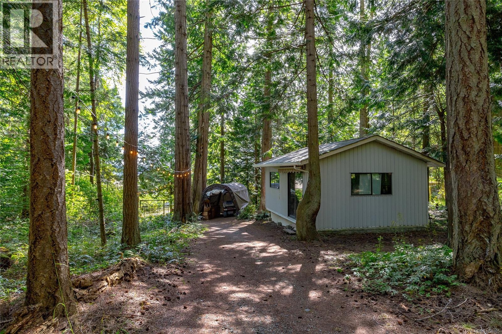  73 McKenzie Crescent, Piers Island