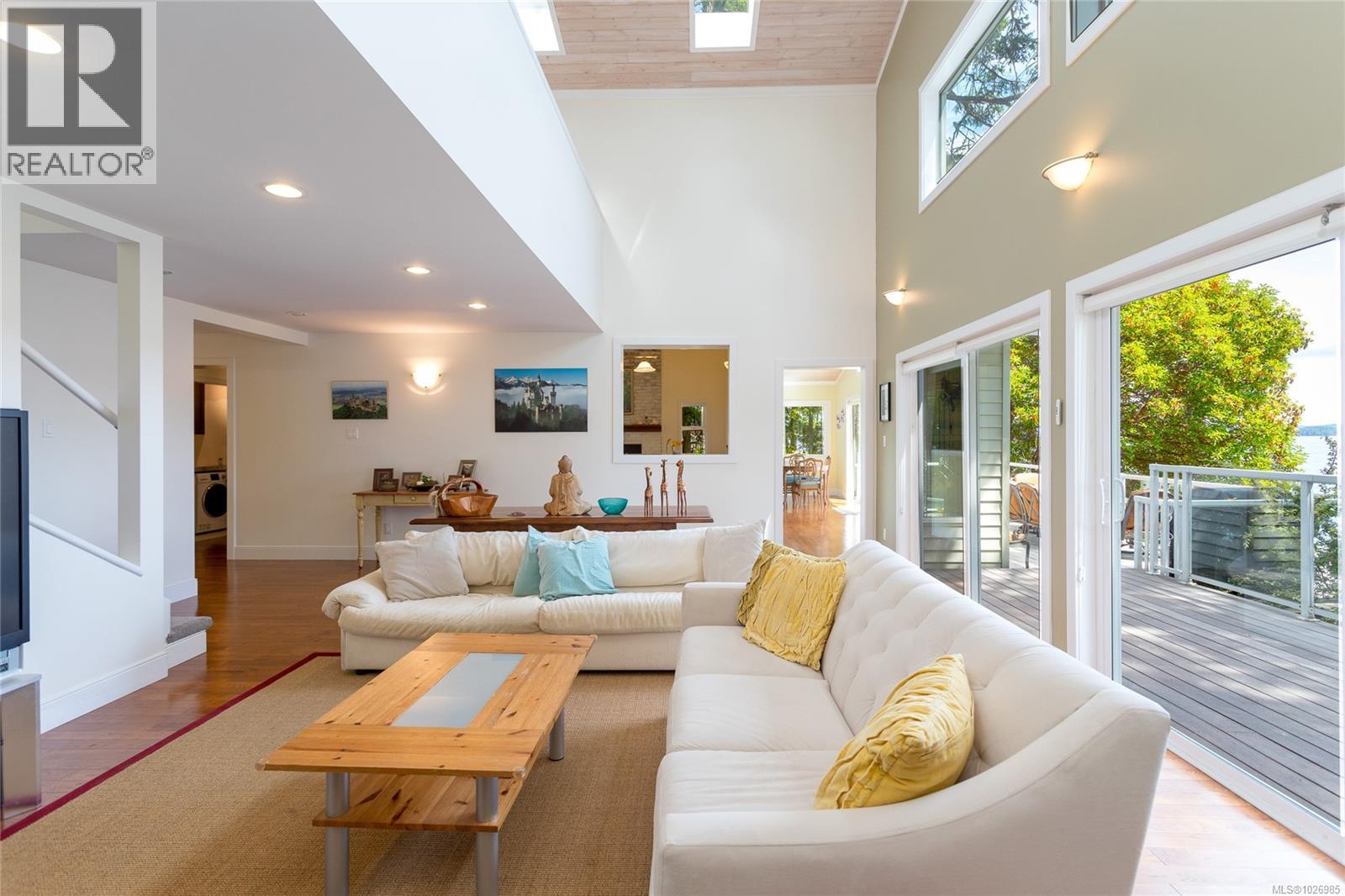  73 McKenzie Crescent, Piers Island