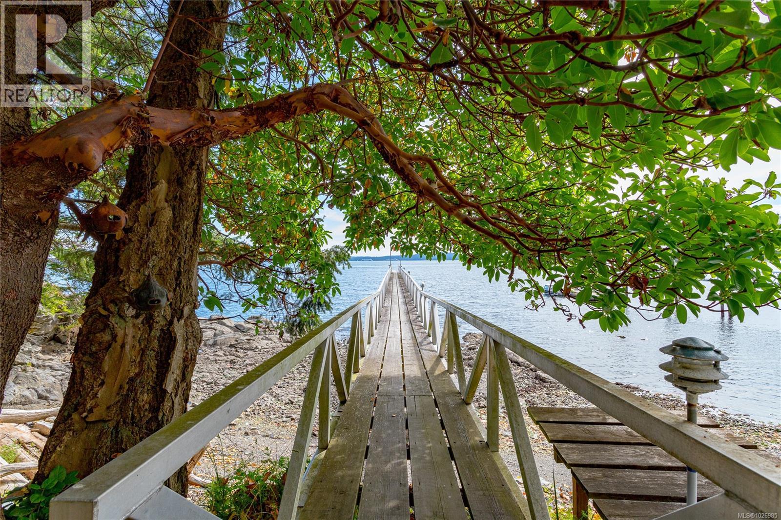  73 McKenzie Crescent, Piers Island