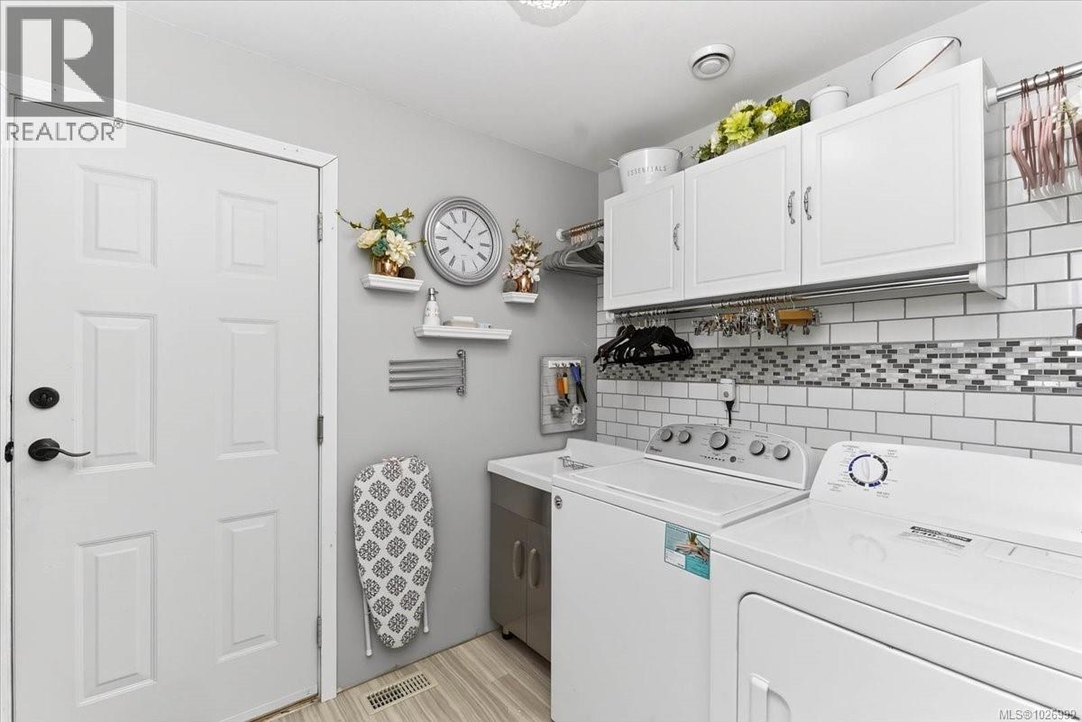 3845 Keeha Dr, Port Alberni