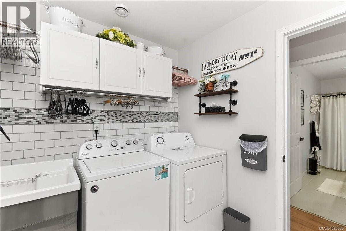 3845 Keeha Dr, Port Alberni