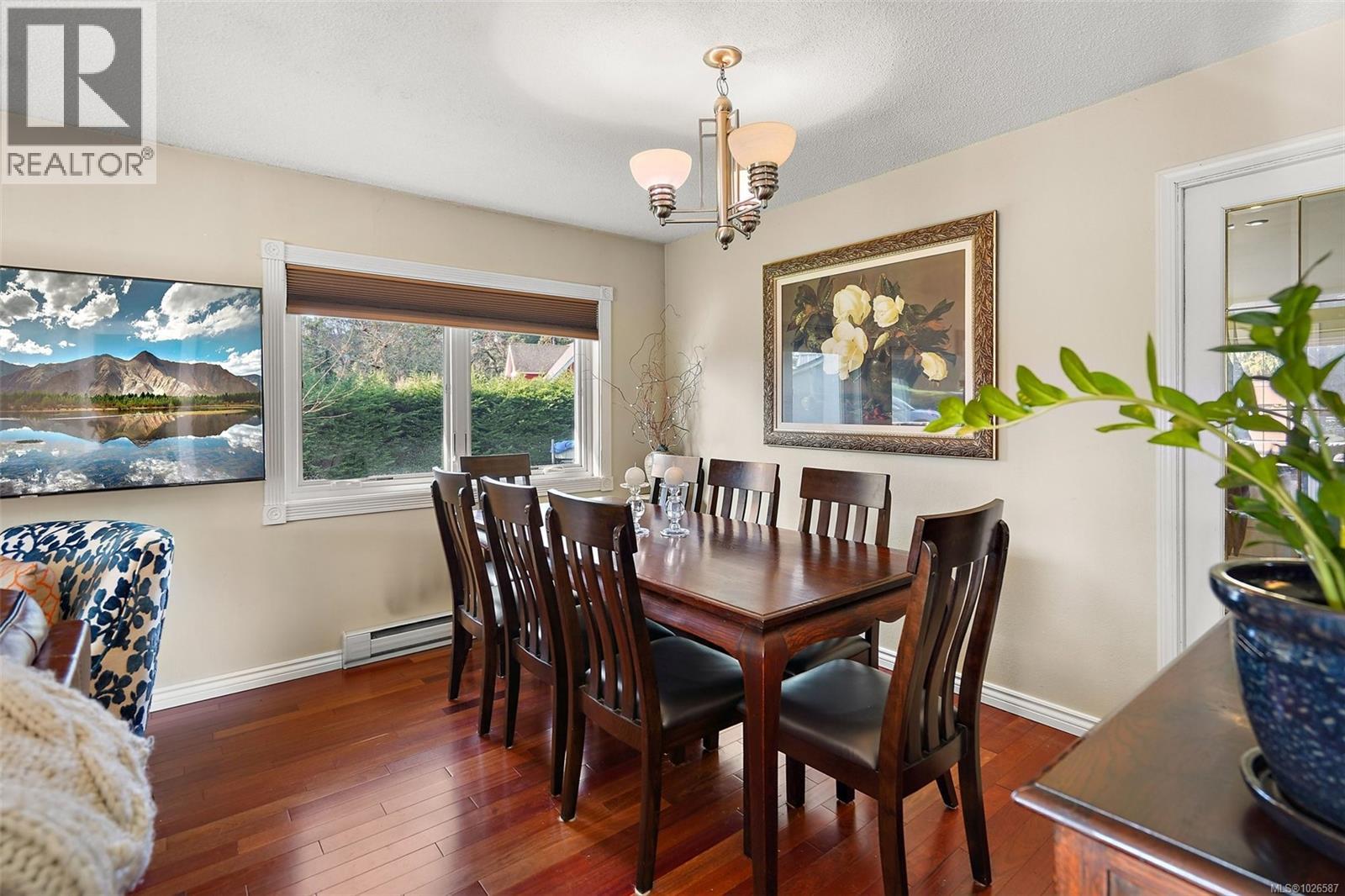 1028 Bramfield Pl, Central Saanich