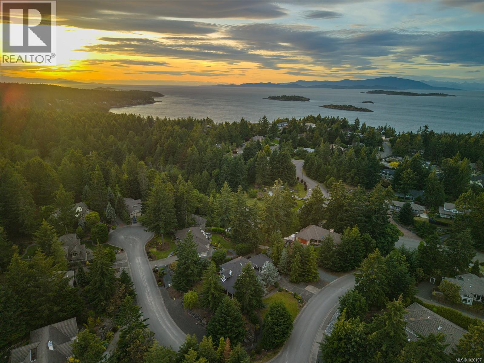 3355 Rockhampton Rd, Nanoose Bay