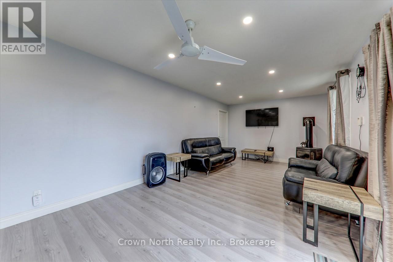 28 OSPREY ROAD - 19