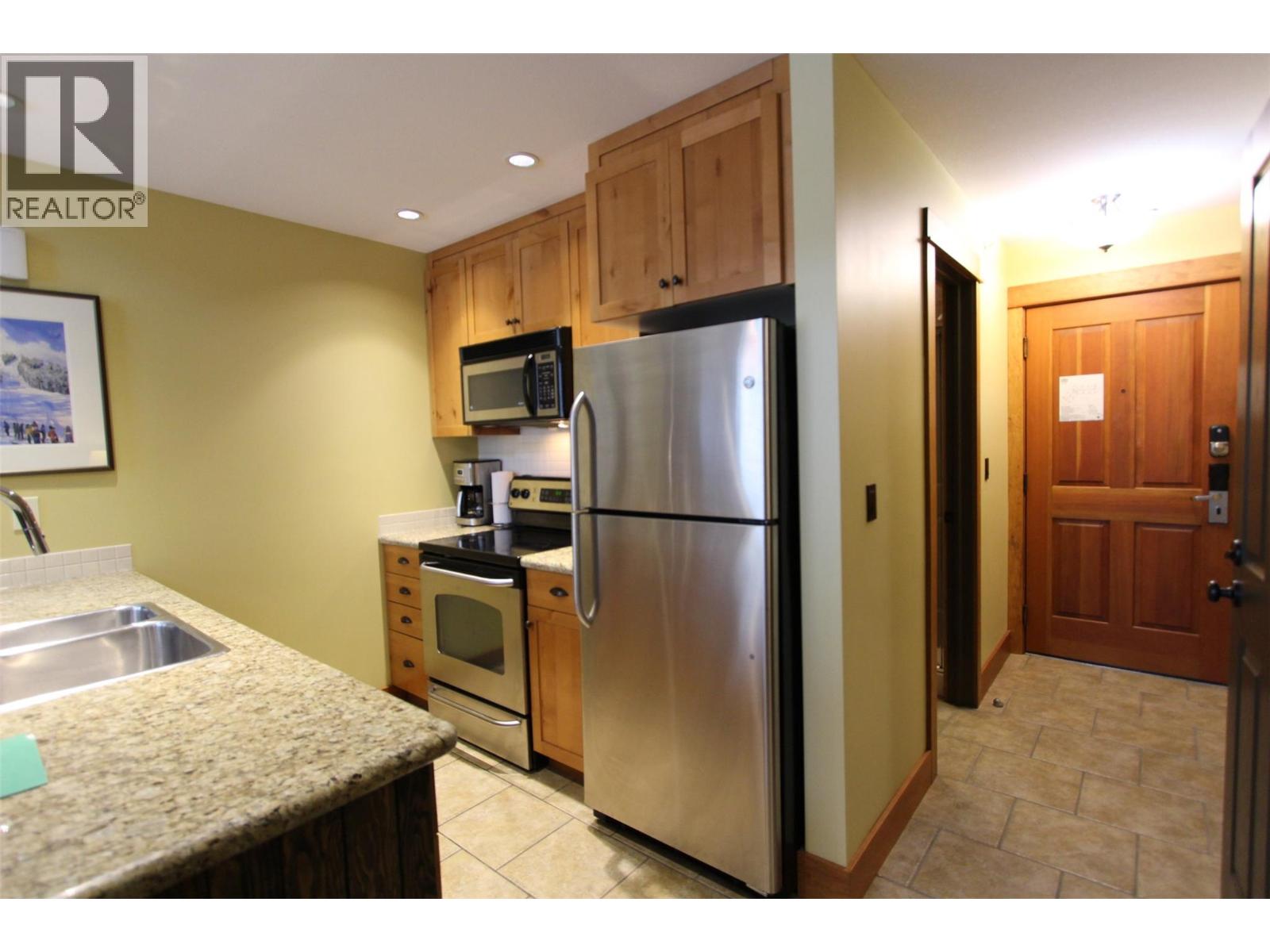 4559 TIMBERLINE Crescent Unit# 645D, Fernie