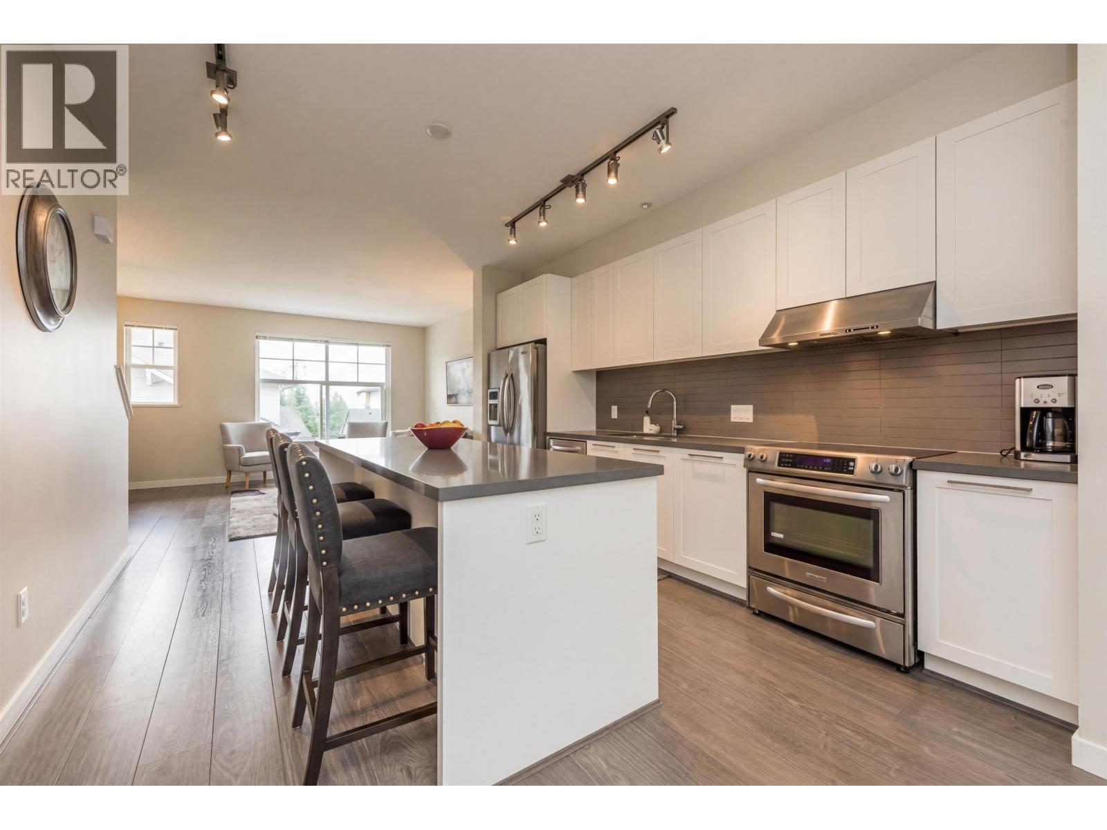 10 3461 PRINCETON AVENUE, Coquitlam