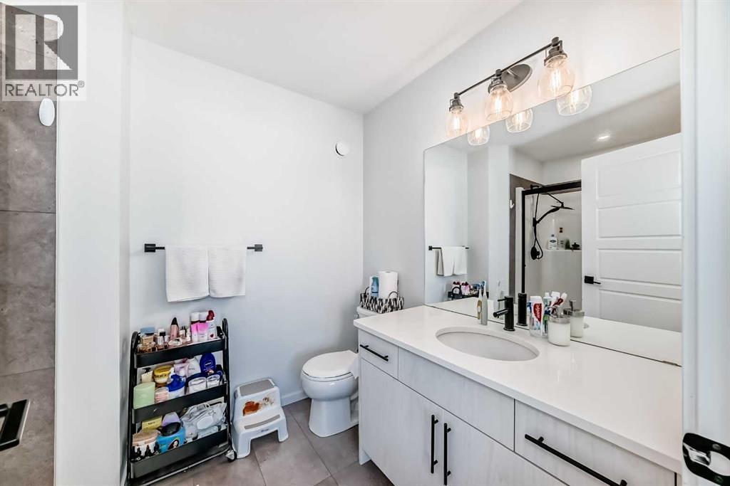 Single Family House for Sale in   Avenue NW Livingston Calgary 