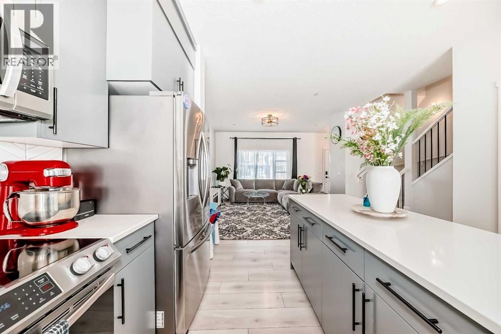 Single Family House for Sale in   Avenue NW Livingston Calgary 