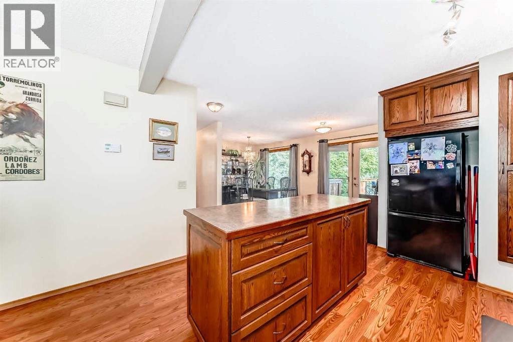 22 Glenhill Drive, Cochrane