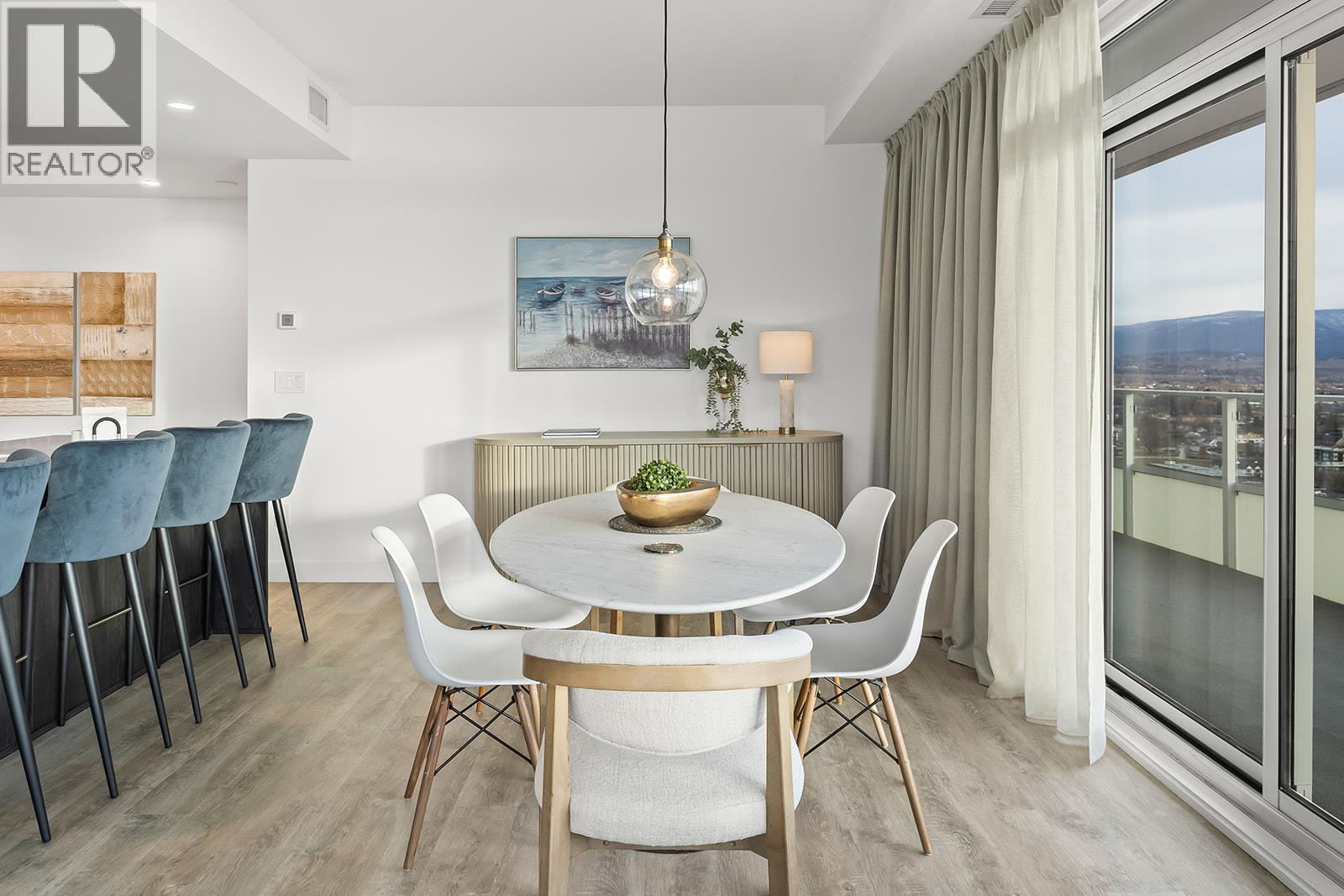 2007 238 Leon Avenue, Kelowna