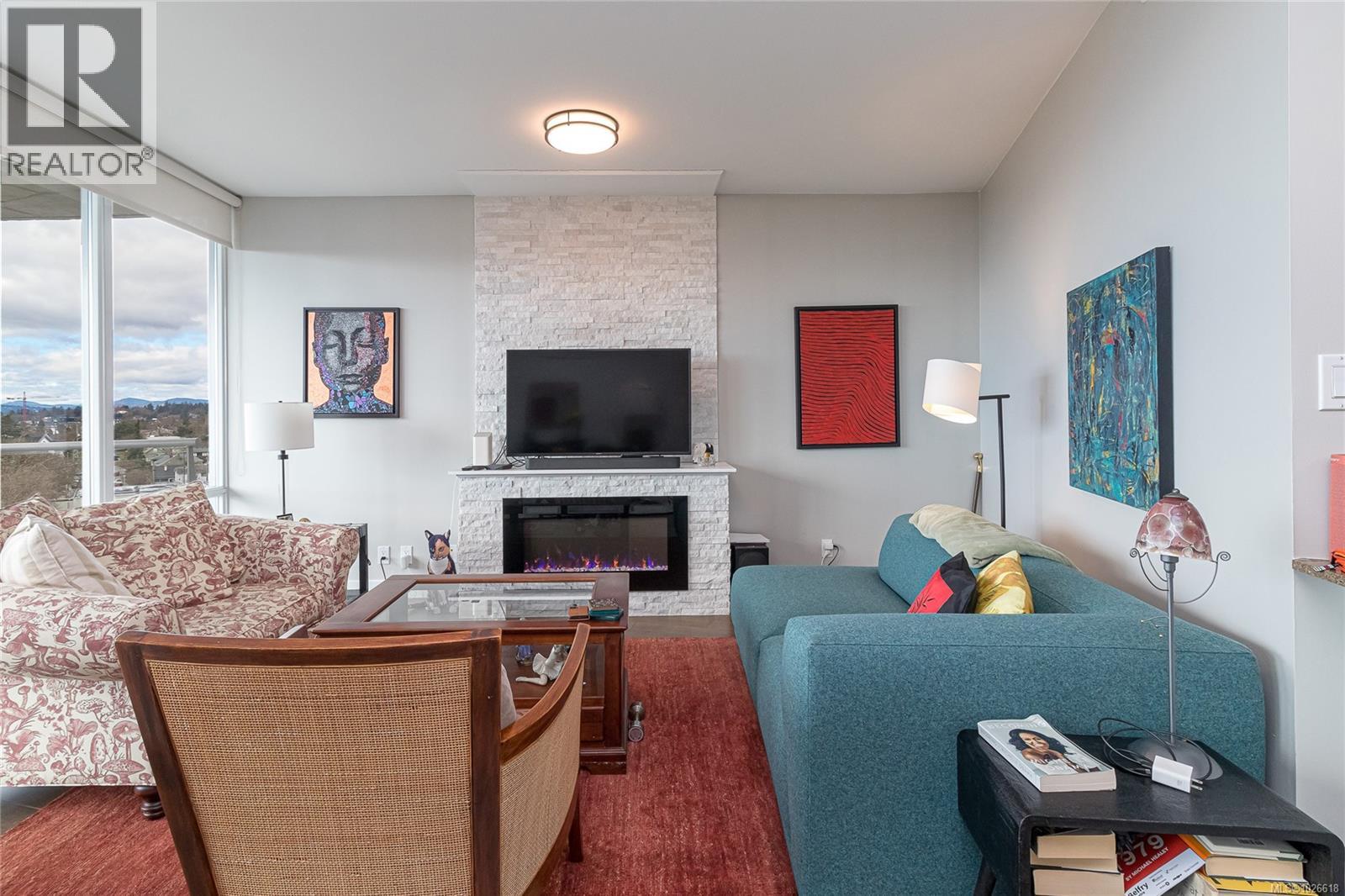 #1005 160 WILSON ST - 14